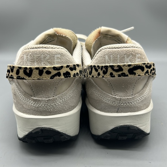 Nike // Waffle Debut Sneaker White leopard Print Sz 10 - Picture 4 of 8
